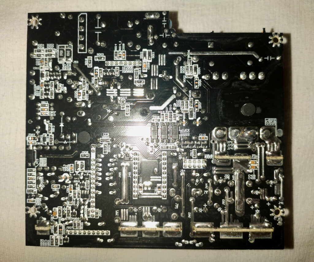 GT650 solder side